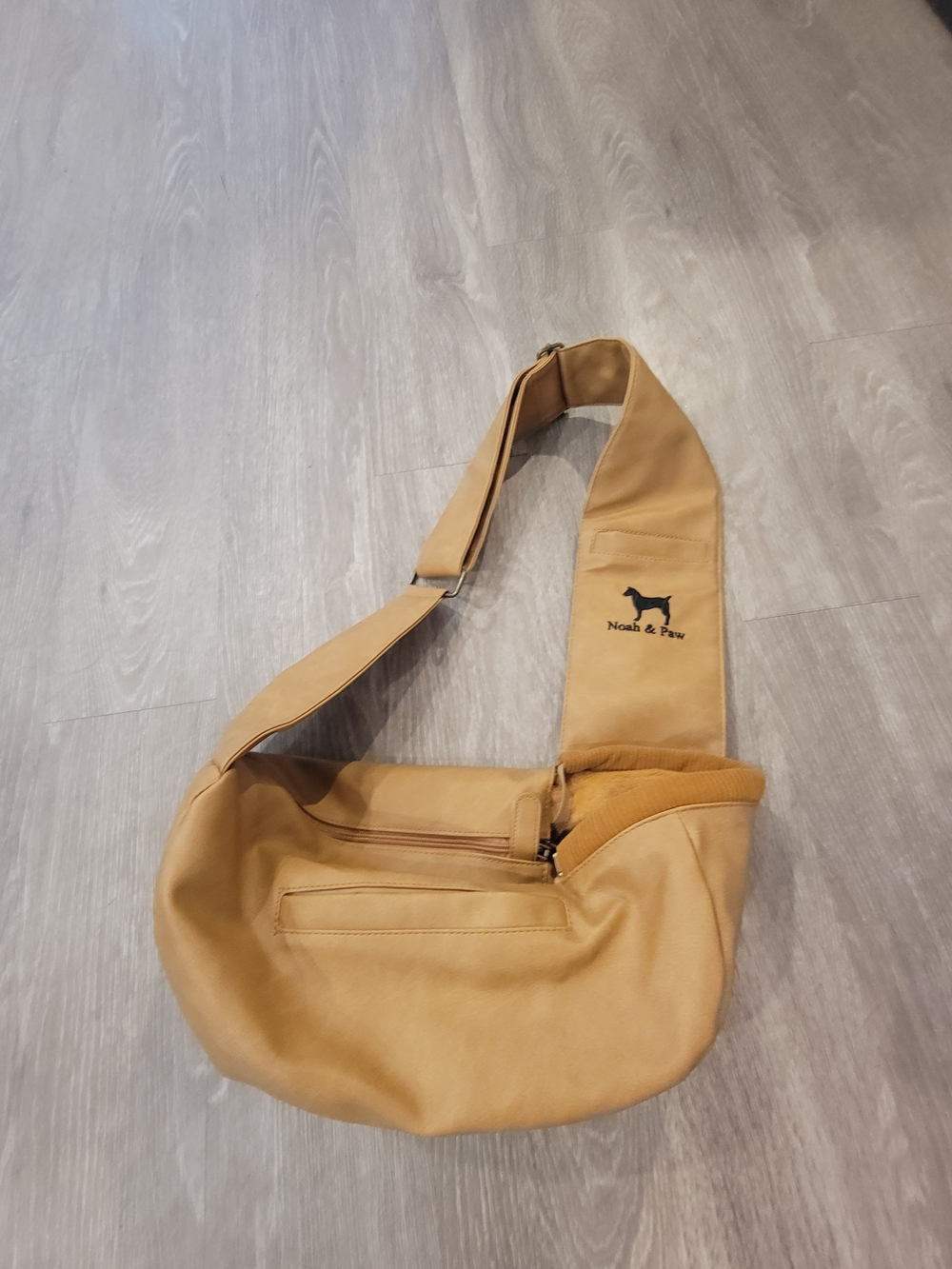 Leather Crossbody CAT SLING